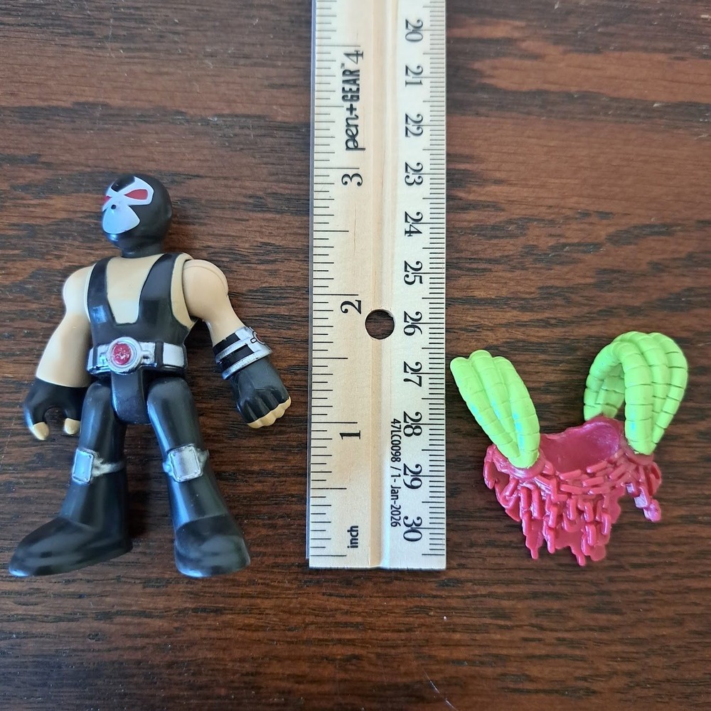 Fisher Price Imaginext DC Super Friends Bane Action Figure with Venom Tank
